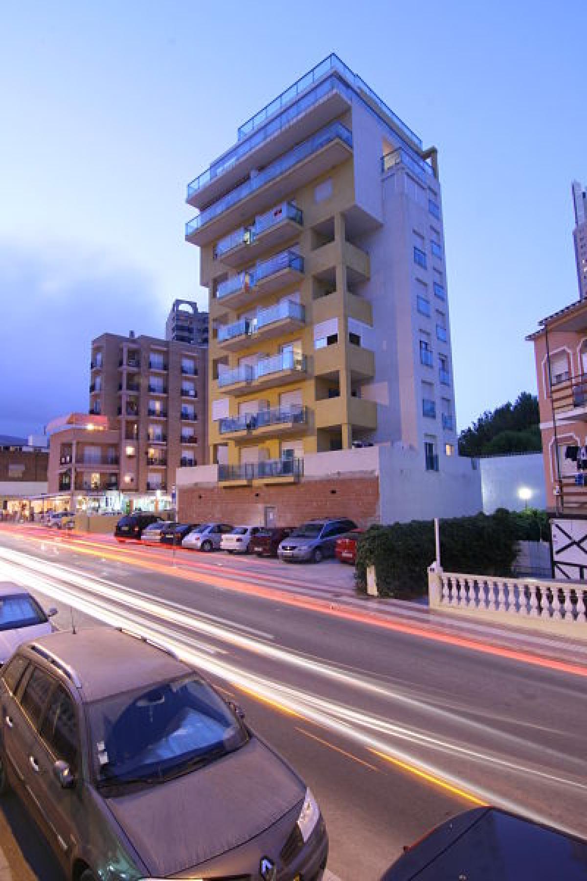 Gata eleva a 810.000 euros la inversi&oacute;n para restaurar el viejo cuartel y desbloquear la obra
